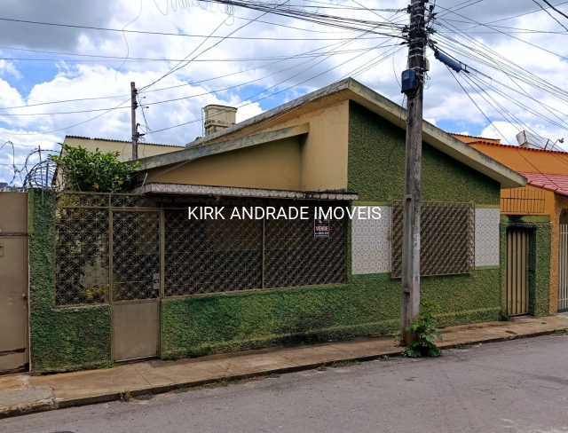 Casa para Venda MONTE ALEGRE TRÊS CORAÇÕES